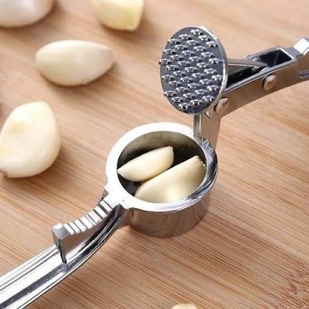 Zulay Kitchen Premium Garlic Press Set - Rust Proof Professional Garlic Mincer Tool - Easy-Squeeze, Easy-Clean with Soft, Ergonomic Handle - Silicone Garlic Peeler & Brush (Silver)
